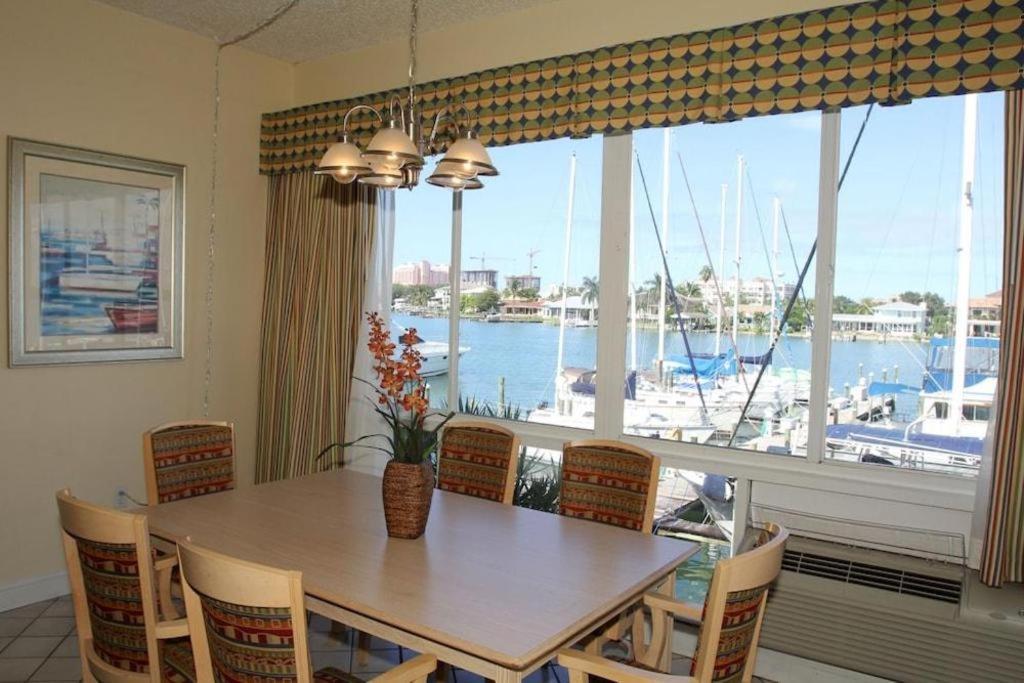 Chart House Suites And Marina Clearwater Beach Dış mekan fotoğraf